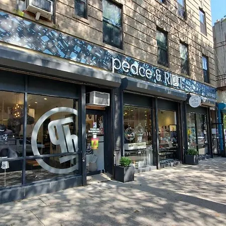 Brownstone Loft 30 Day Bookings Apartment New York