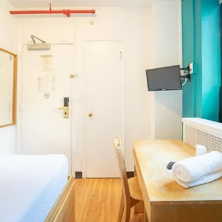 Vanderbilt Ymca Hostel