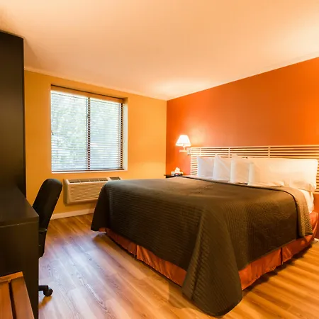 Quality Jfk Airport Rockaway Blvd Hotel 2*