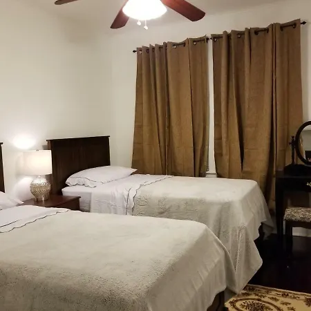 Apartment Lovely Queens Getaway New York