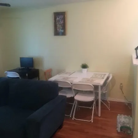 5 Min. From Jfk Guest house New York