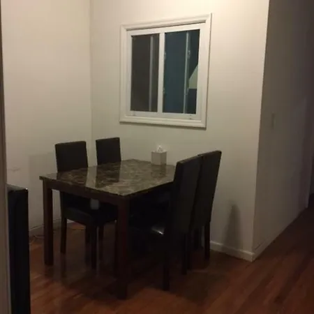 Apartment Two Bedroom In Queens New York