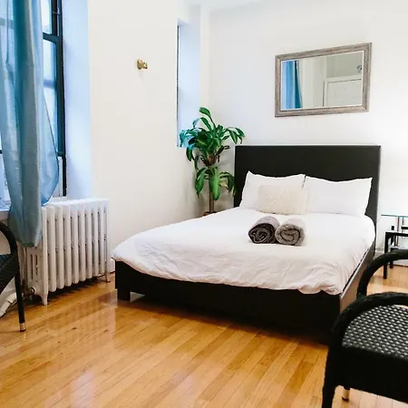 Apartment Sunny Apartment, With 2 Spacious Bedrooms
