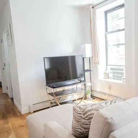Apartment One Bedroom Near Ocean In Nyc New York