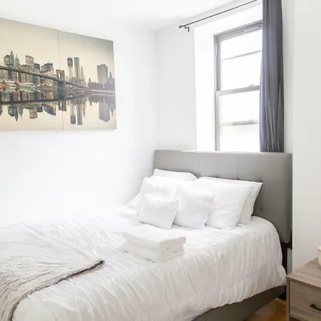 One Bedroom Near Ocean In Nyc