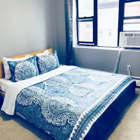 Apartment In Nyc Near All Transportation New York