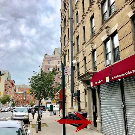Apartment 3 Bedroom In Historical Harlem, Ny