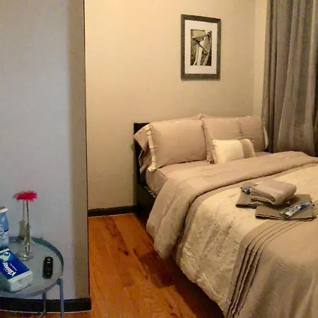 3 Bedroom In Historical Harlem, Ny Apartment New York