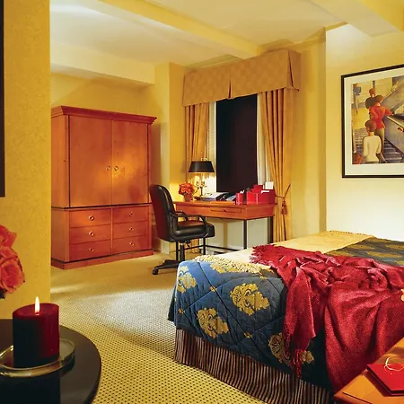 Park Hotel