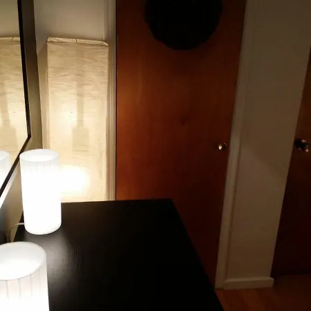 Cozy 'n Quiet Place For Great People Apartment *