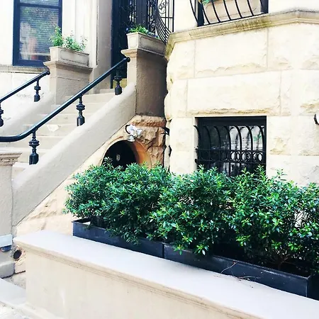 2-bedroom In Upper West Side, Private Entrance New York