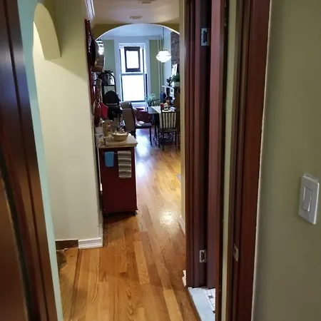Apartment Spacious Fully Furnished Harlem Near Morningside Park *