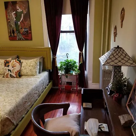 Apartment Spacious Fully Furnished Harlem Near Morningside Park *