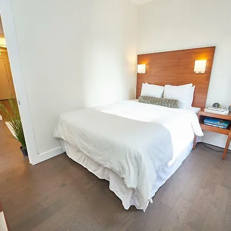 Apartment 2 Bedroom In Midtown East,4c New York