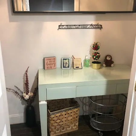 Smart Two Bedroom, Ground Floor Walk- In Apartment