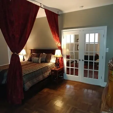 Nyc Hideaway New York