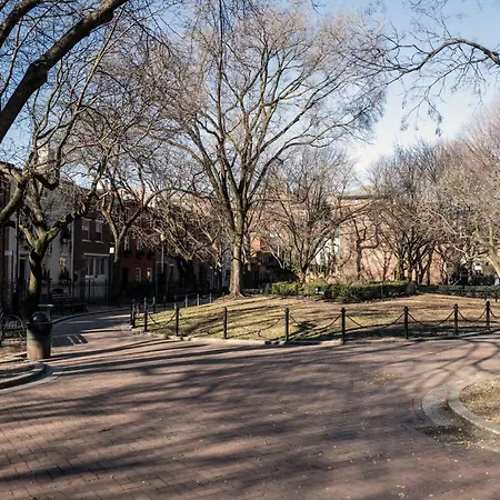 Cozy! Prime Location! Real 2-bedroom! Apartment New York