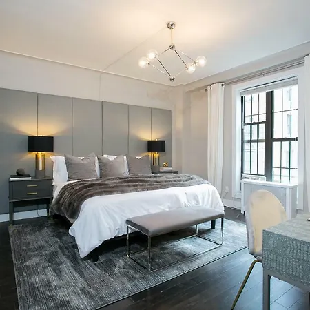 Fifth Avenue Ultra Luxurious Large 3 Bedroom - Domenico Vacca Building - Gym /doorman/elevator Apartment *