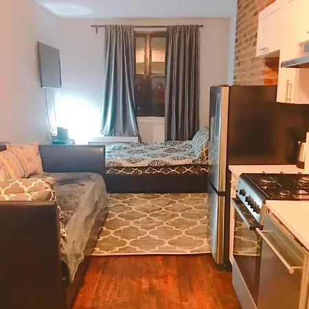 Apartment Studio At 29th Street & 10th Avenue New York