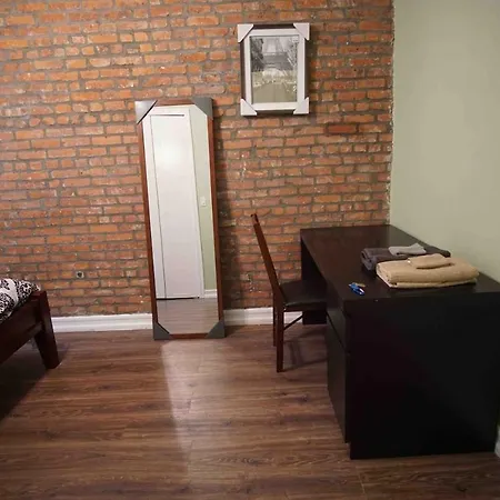 15 Minutes To Rockefeller Center Apartment
