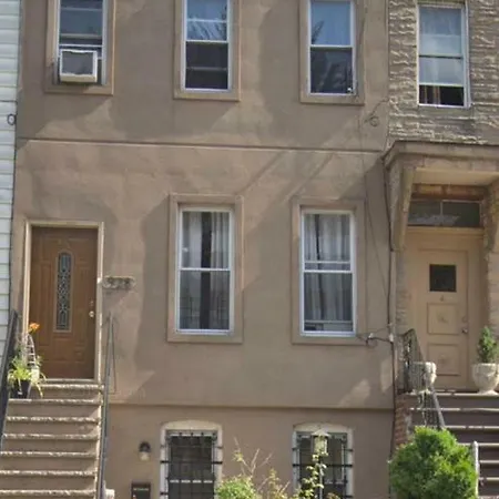 Smart Two Bedroom, Ground Floor Walk- In Apartment