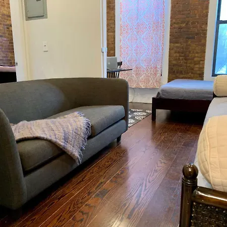 Apartment Luxury 2 Bdrm Grand Central Sleeps 5