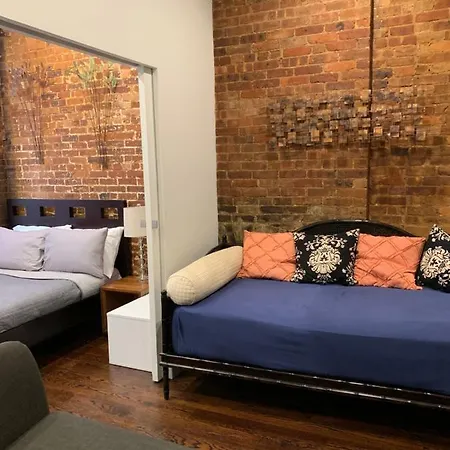Luxury 2 Bdrm Grand Central Sleeps 5