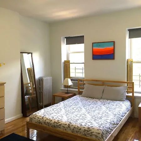 Spacious Brooklyn Flat *