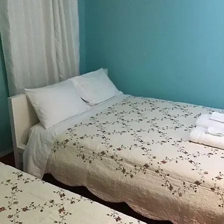 Guest house 5 Min. From Jfk New York