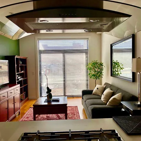 Bright/cozy 1 Bedroom In Heart Of Brooklyn! Apartment New York