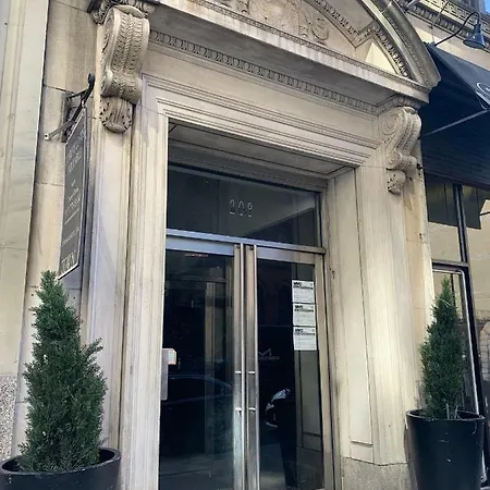 Lavish 3 Bedroom Near Penn Station / Msg New York