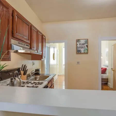 Lavish 3 Bedroom In Williamsburg!! Apartment