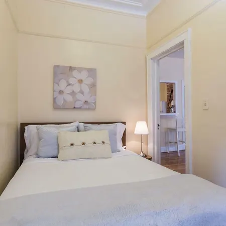 Lavish 3 Bedroom In Williamsburg!! Apartment *