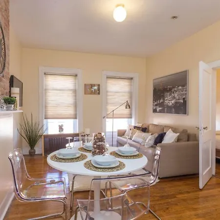 Lavish 3 Bedroom In Williamsburg!! *