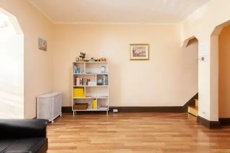 Comfy With Free Wifi & Laundry Near Jfk Airport J, E, Airport Train