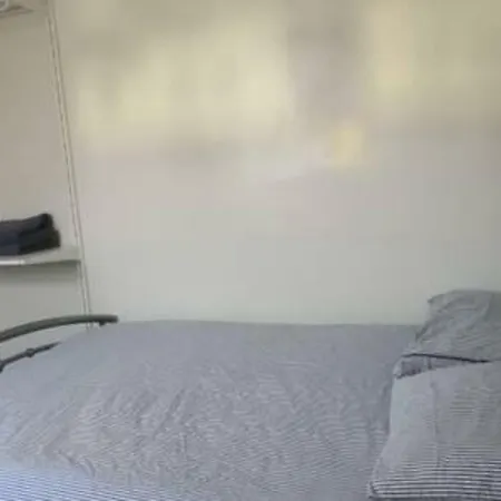 Comfy With Free Wifi & Laundry Near Jfk Airport J, E, Airport Train