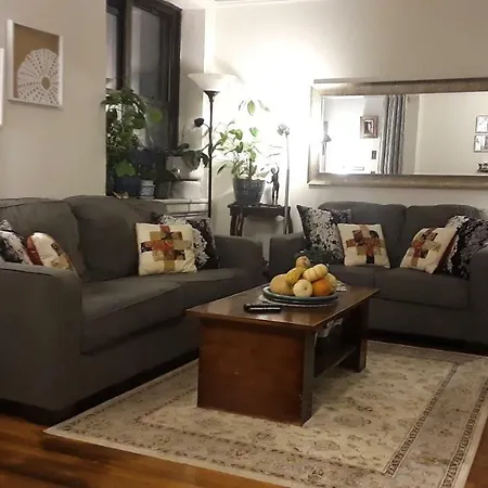 Homestay Best Bedroom In Uptown Manhattan, Inwood, New York. New York