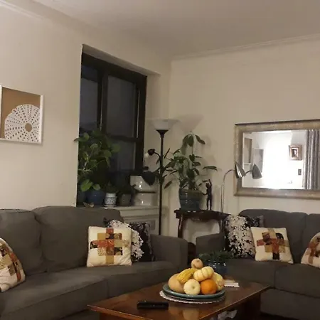 Homestay Best Bedroom In Uptown Manhattan, Inwood, New York. New York