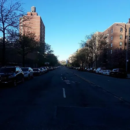 Best Bedroom In Uptown Manhattan, Inwood, New York. Homestay New York
