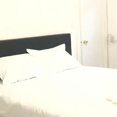 A Clean, Comfortable Private Homestay