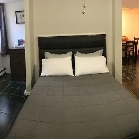 Lic Hot Spot Apartment