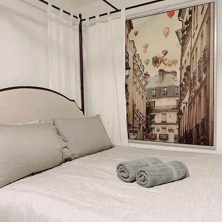 Apartment Superb Green Apt In Center Of Nyc New York