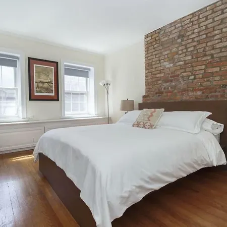 Amazing Townhouse Experience With Private Garden * New York