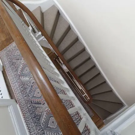 Holiday home Amazing Townhouse Experience With Private Garden
