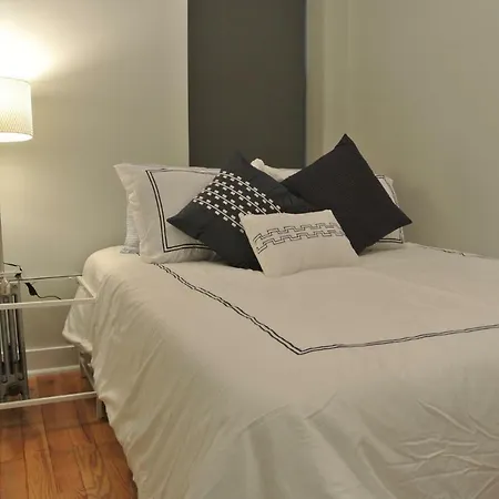 Amazing Location Near Columbia U, Central Park, South Harlem 3 Queen Beds *