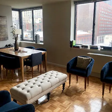 Luxury Hell's Kitchen Central Park Apartment New York