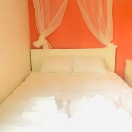 Homestay A Clean, Comfortable Private