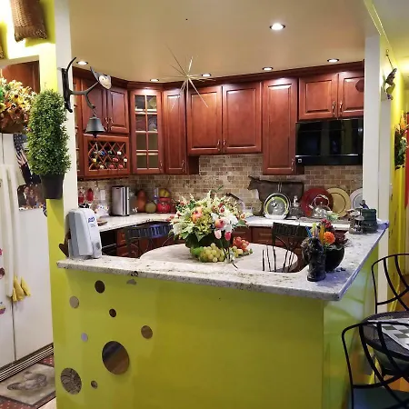 Joy's Country Homestay New York