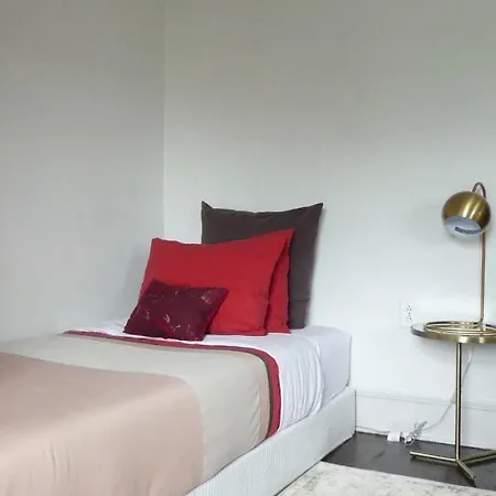 Holiday home Warm And Cozy With A Modern Flair New York