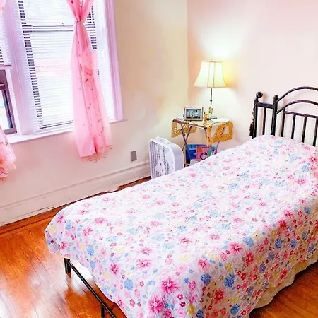 Homestay In West Brooklyn
